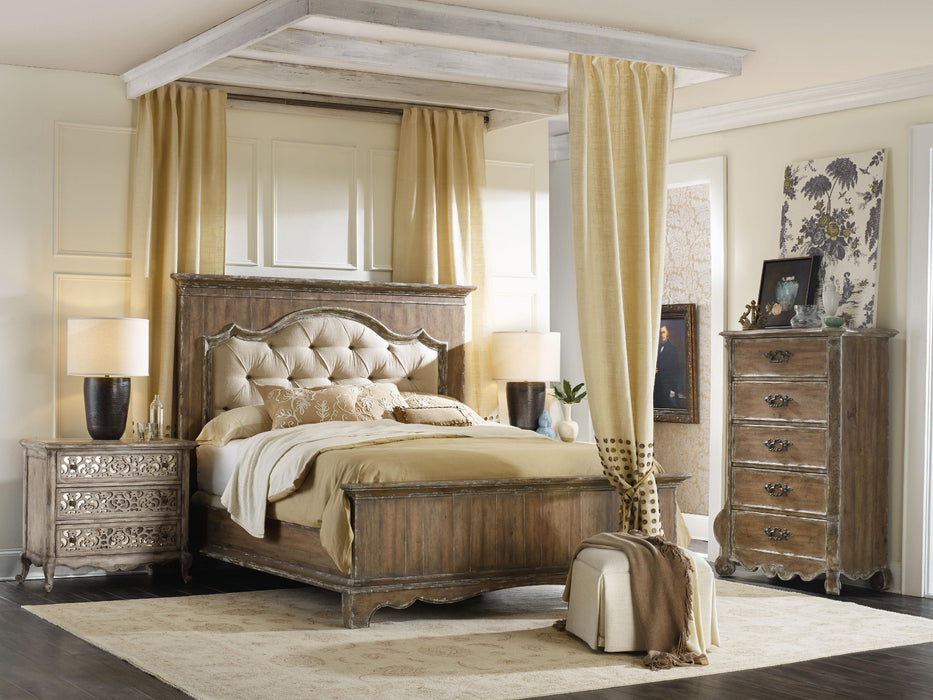Chatelet King Upholstered Mantle Panel Bed image